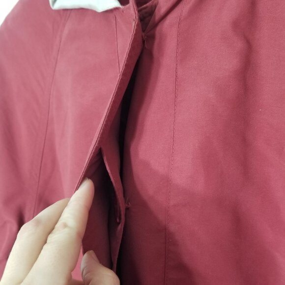 Utex Vintage Eaton's Red Wine Hooded Trench Coat Jacket Pocket Vented Small 90s - Picture 2 of 12